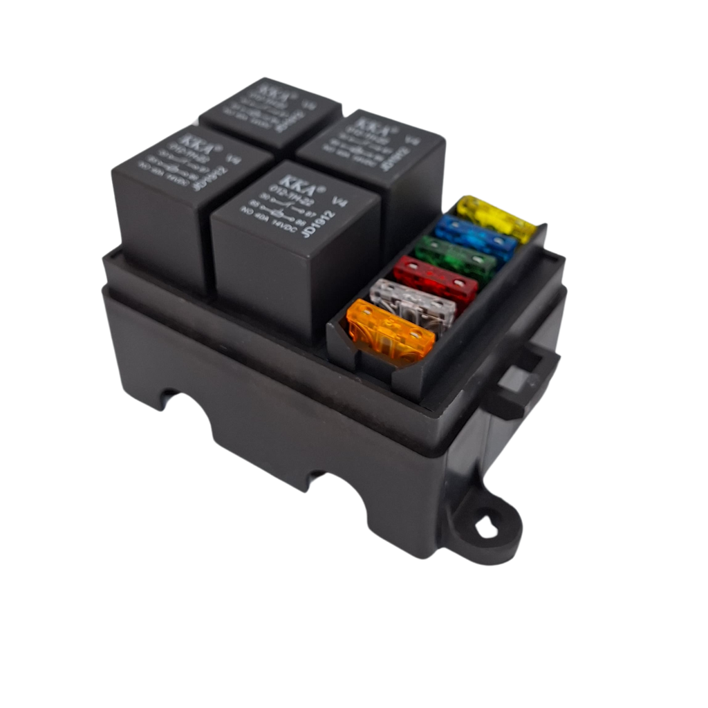 CAJA DE 4 RELAYS Y FUSIBLES